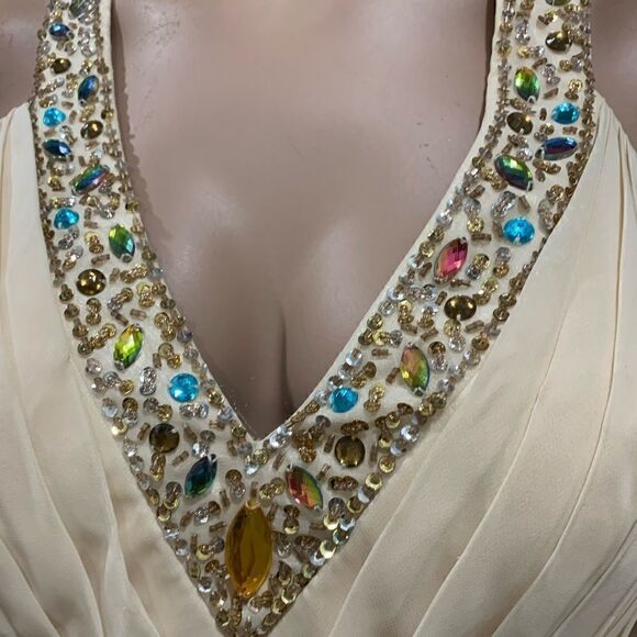 New Sexy V-Neck & Cross Back Beaded Halter Evening Dress - Picture 14 of 16